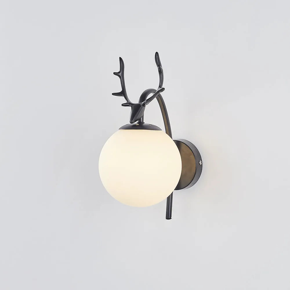 Valentina modern art déco-vägglampa med hjortmotiv för sängbord, svart/guld