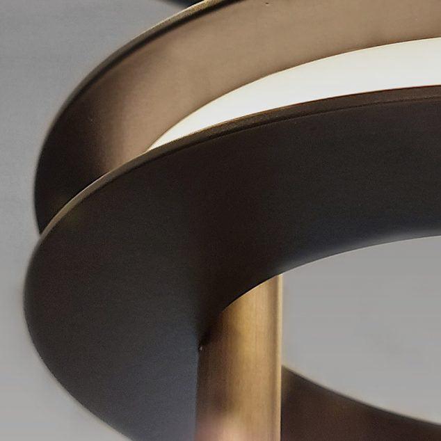 Virauian minimalistisk lysekrone med ringe i flere lag