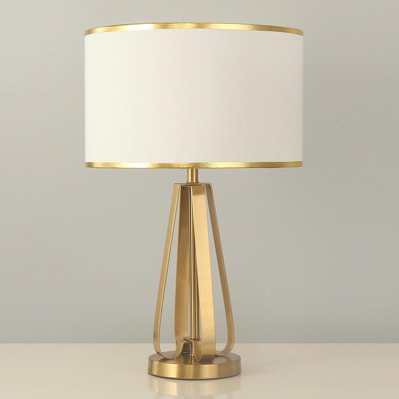 Linorira lyxig bordslampa i tyg