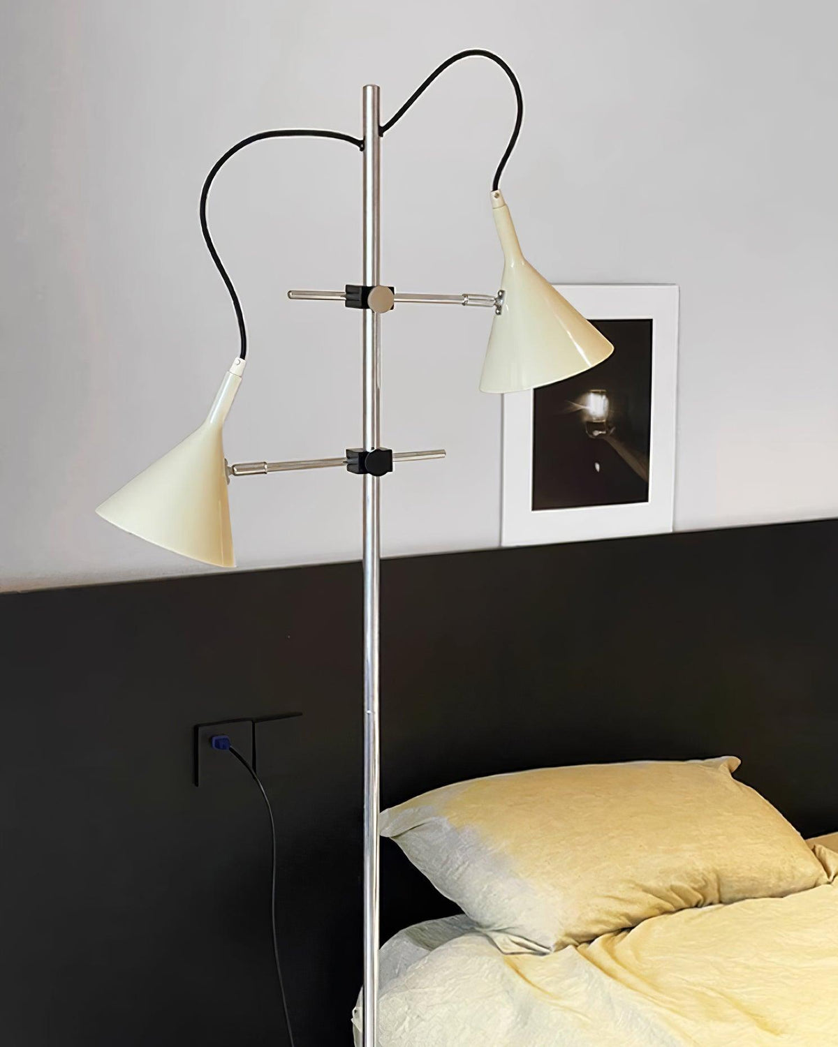 Elys nútímalegur gólflampi