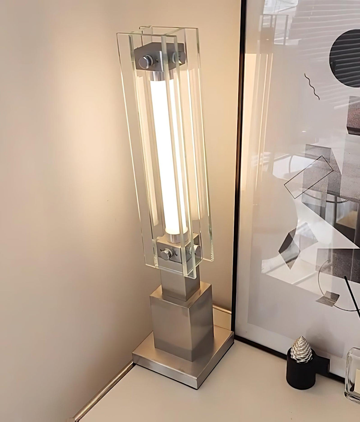 Modern bordslampa i akryl från Uloril