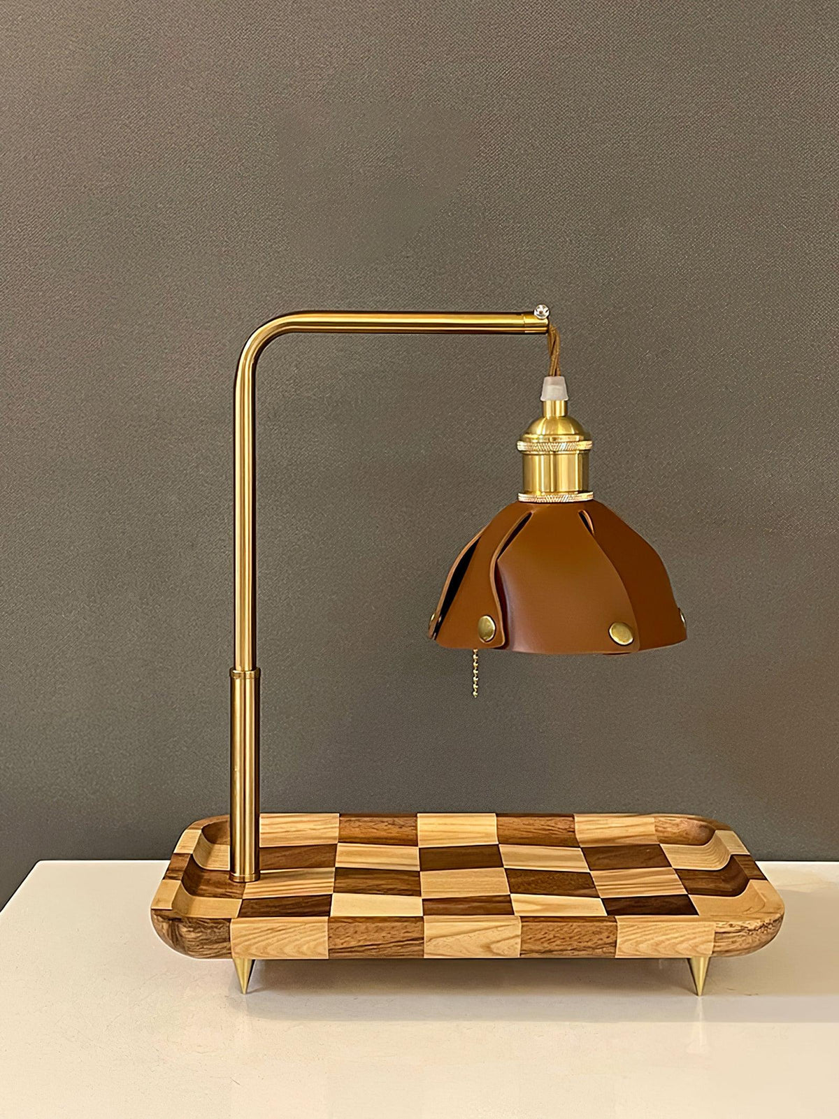 Elvaniella modern träbordslampa