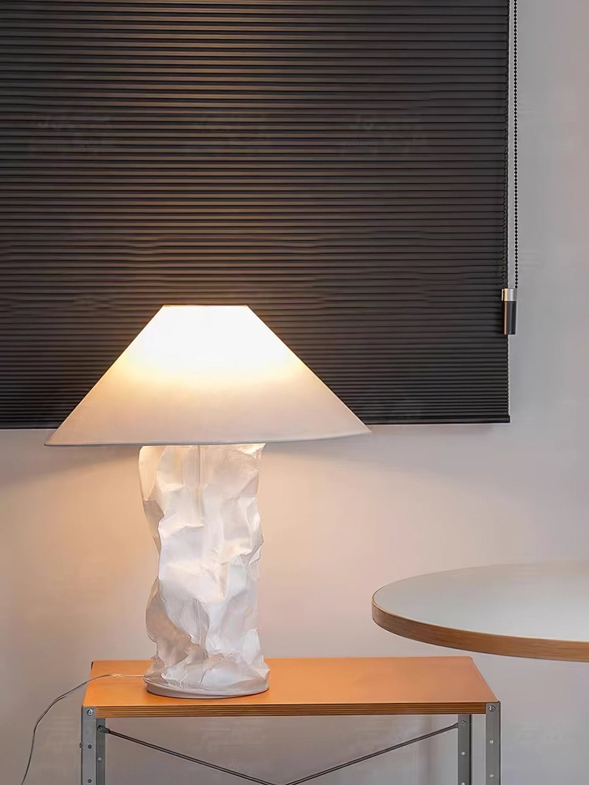 Lalemu konstnärlig bordslampa i papper