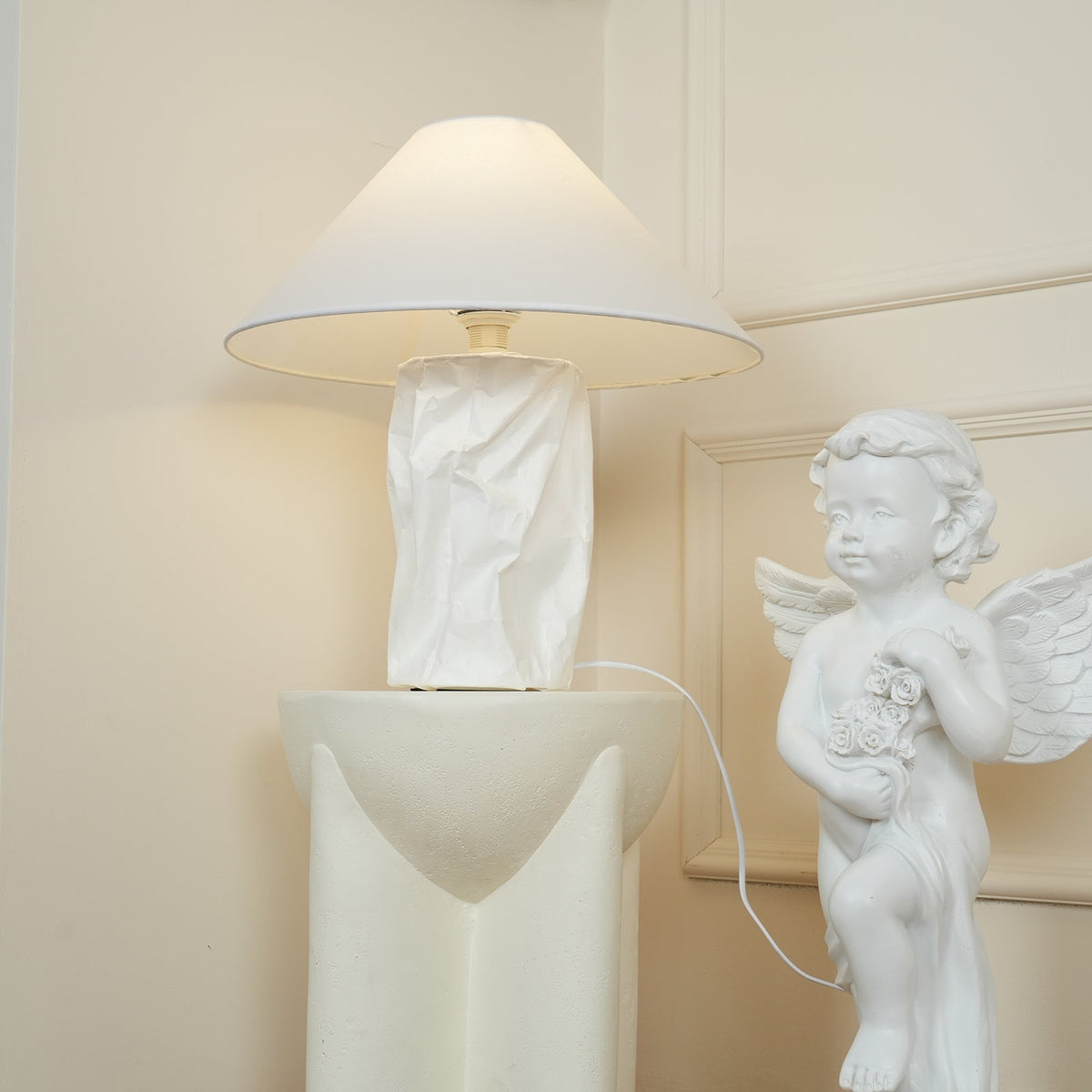 Lalemu konstnärlig bordslampa i papper