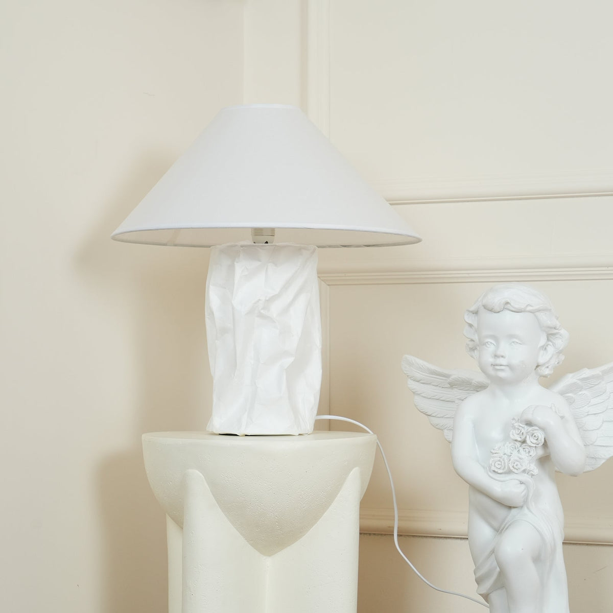 Lalemu konstnärlig bordslampa i papper