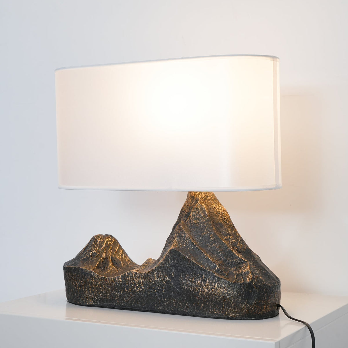 Della bordslampa i naturlig harts