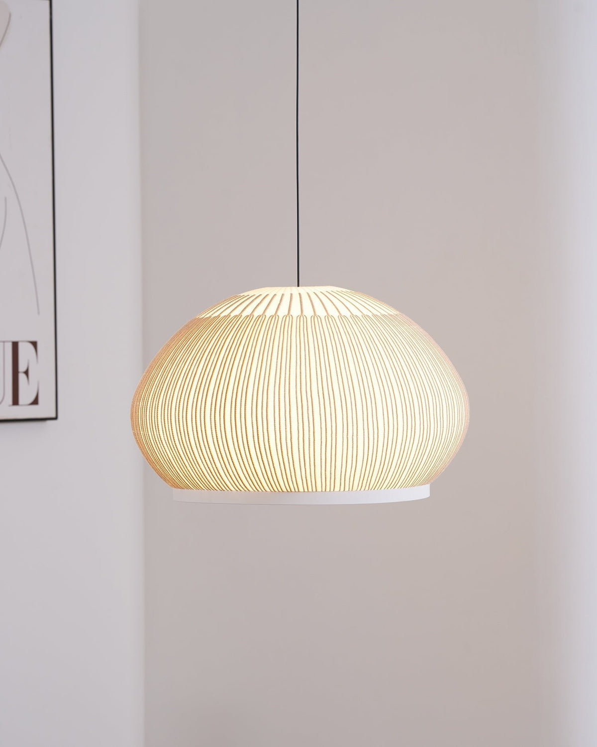 Lineiella minimalistisk pendellampa i tyg