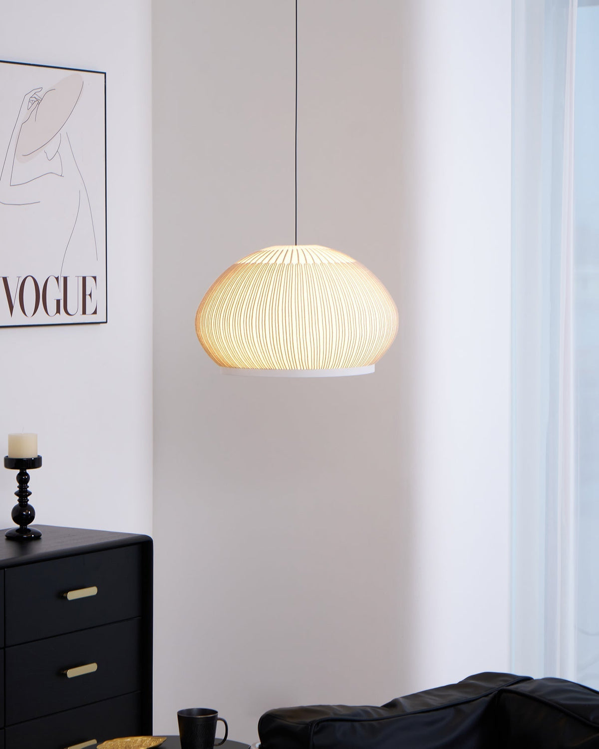 Lineiella minimalistisk pendellampa i tyg