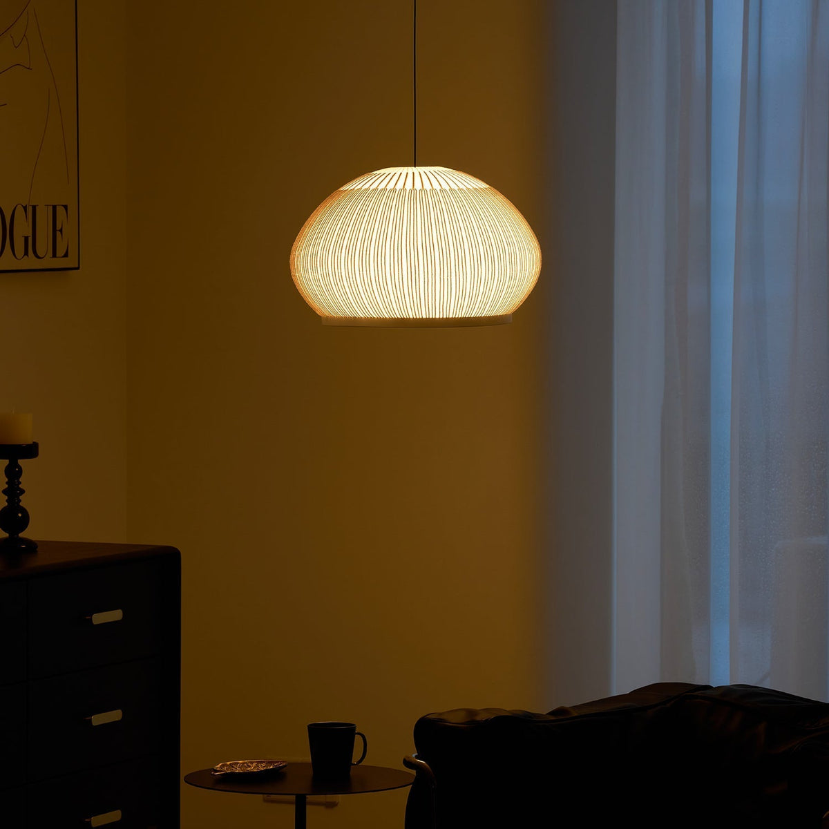 Lineiella minimalistisk pendellampa i tyg