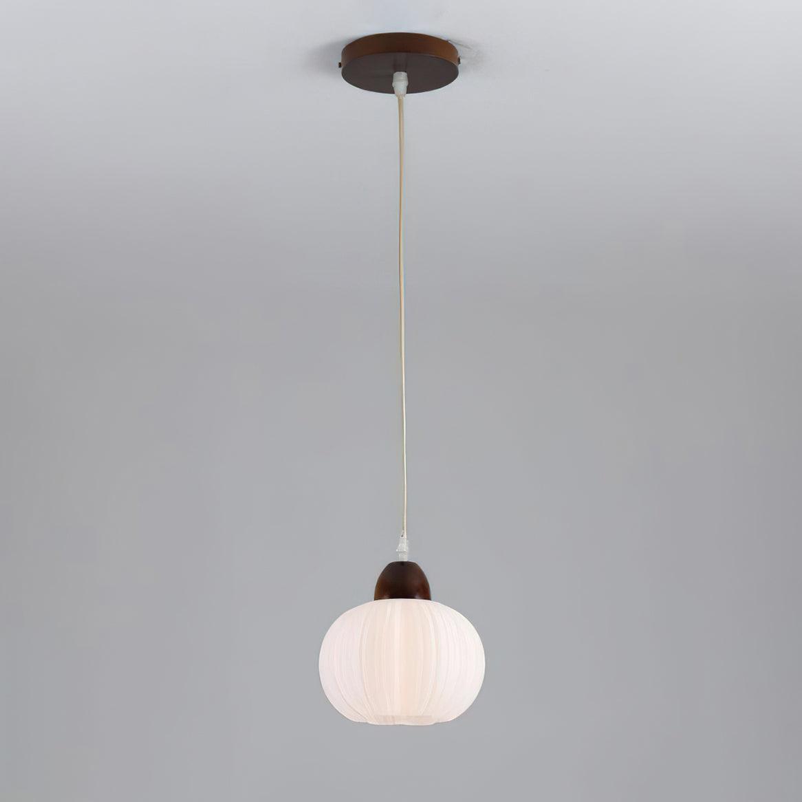 Moderne pendellampe i træ, græskar