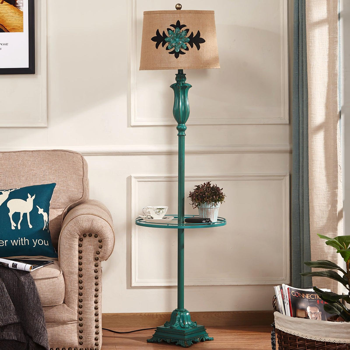 Lucirina vintagegolvlampa i resin