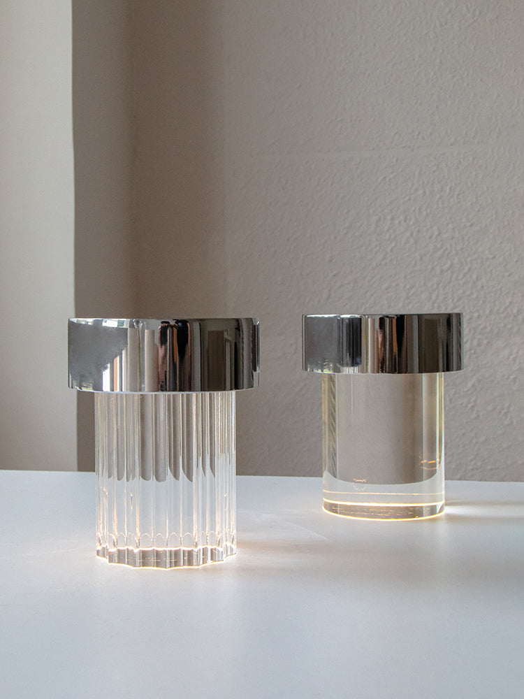 Pryden minimalistisk bordlampe