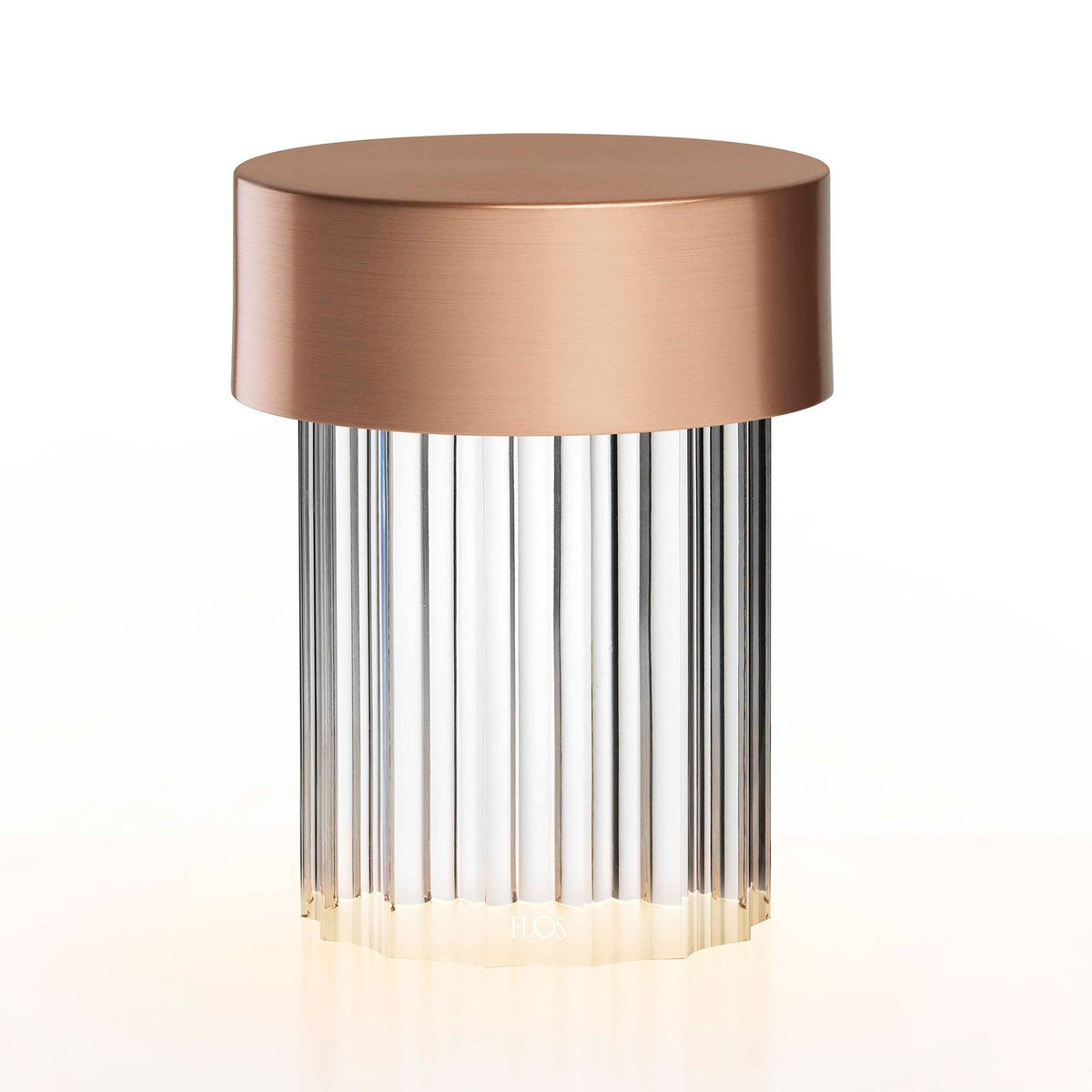 Pryden minimalistisk bordlampe