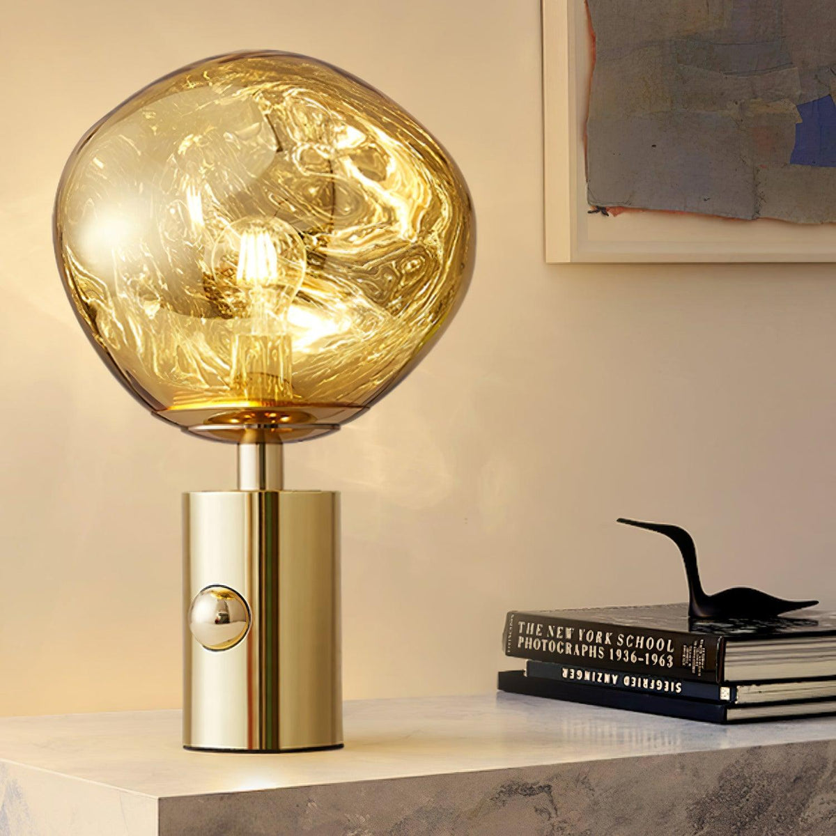 Velan kunstnerisk bordlampe