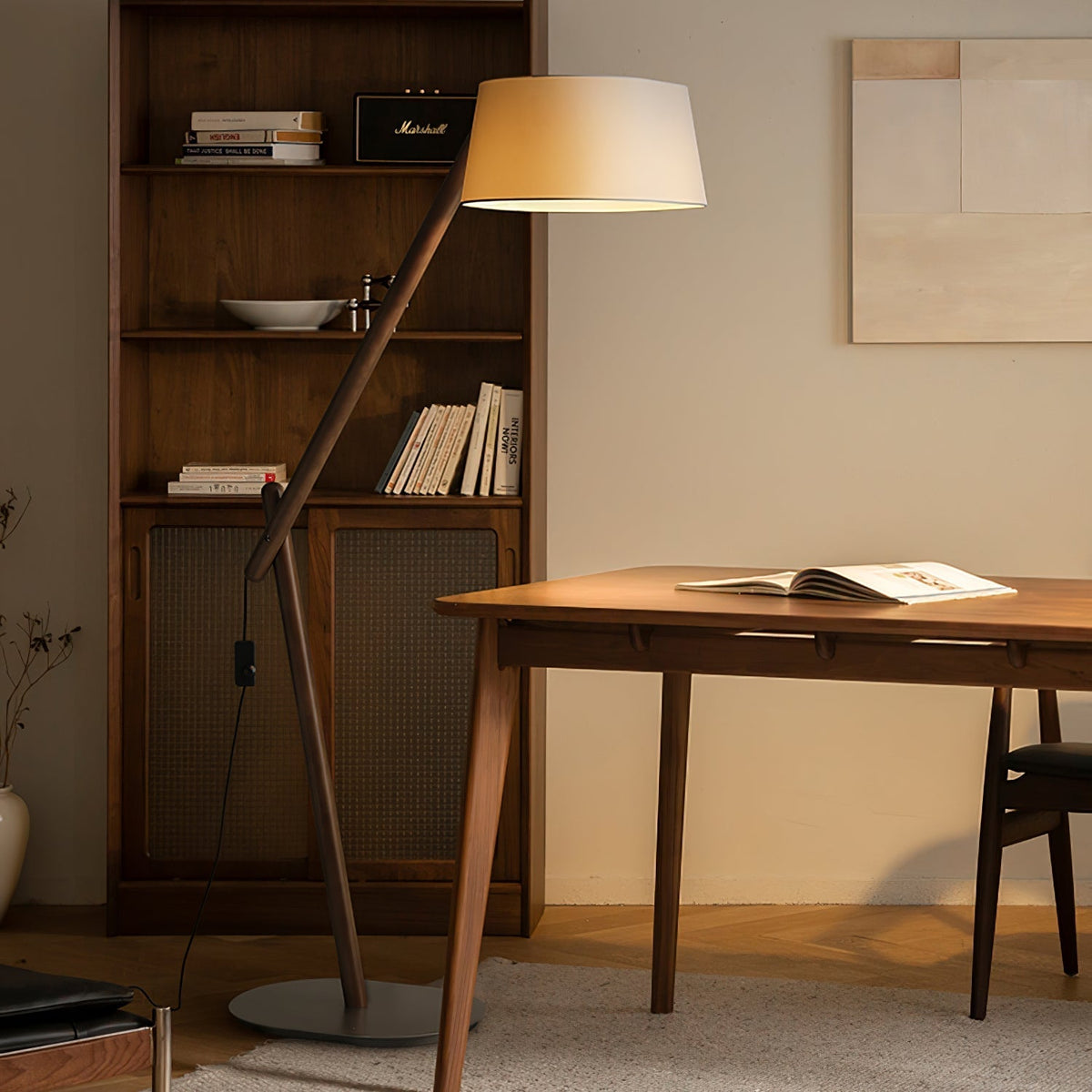 Cethar skandinavisk golvlampa i textil