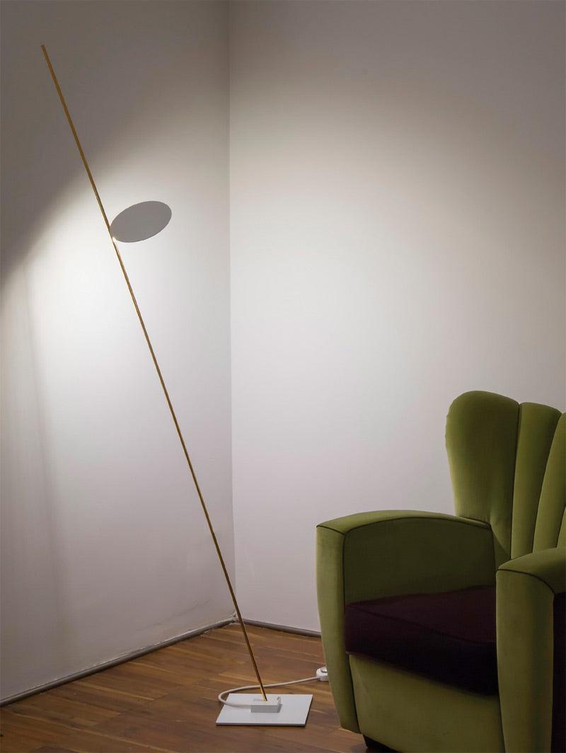 Axial Ray skulpturel gulvlampe