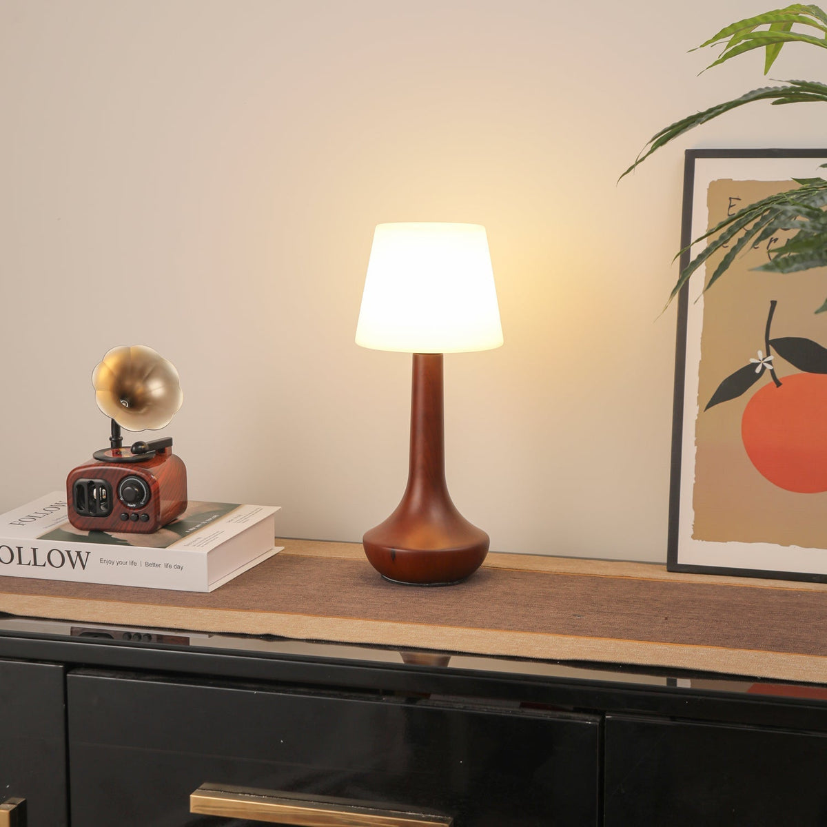Bello retrobordslampa i trä