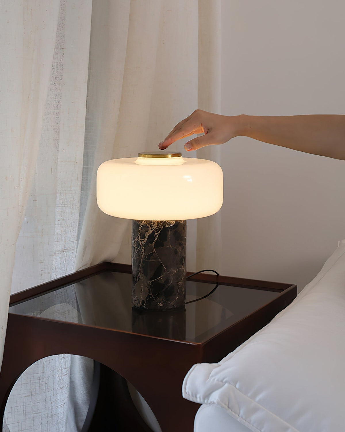 Orelinielle-bordlampe