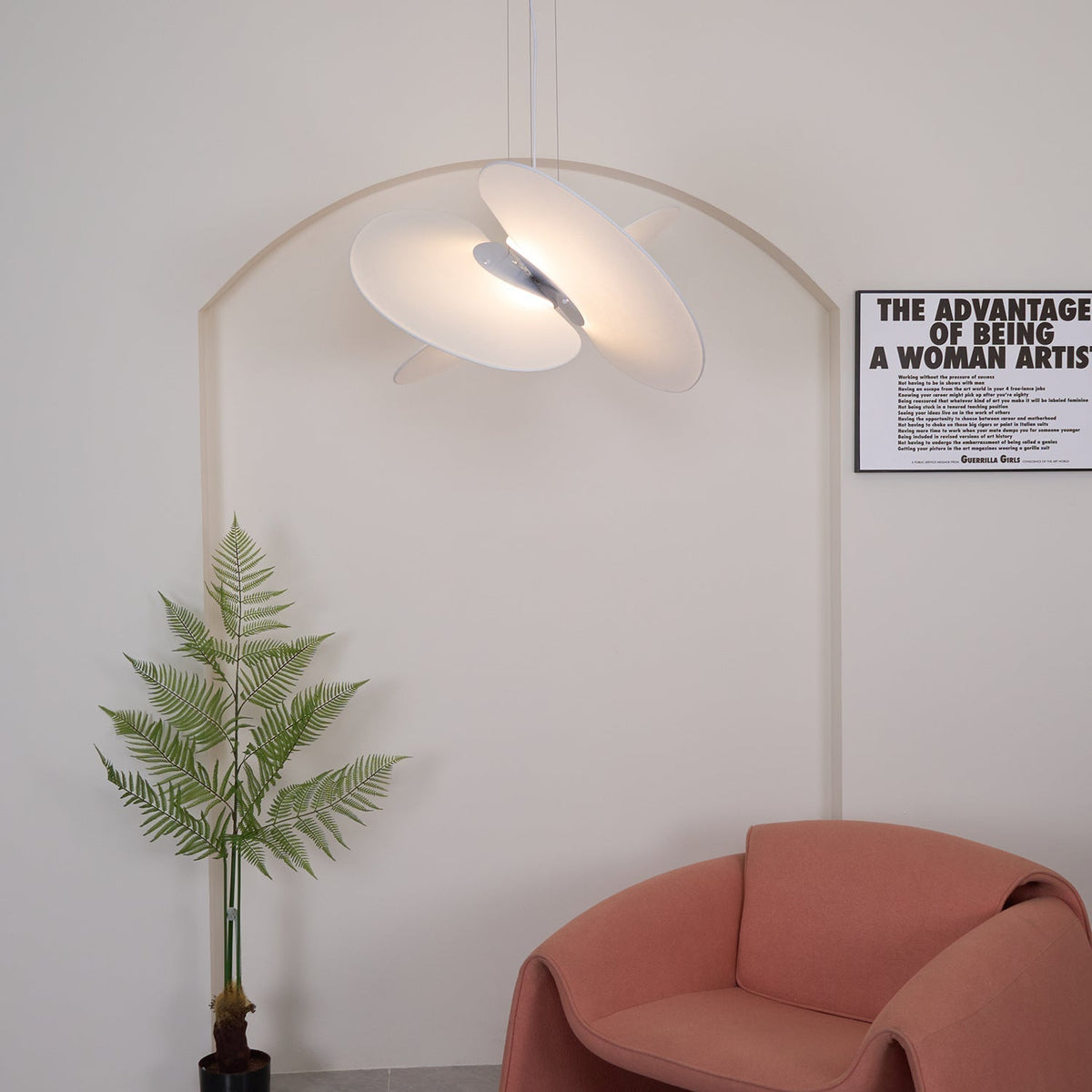 Whirl, moderni kangasriippuvalaisin