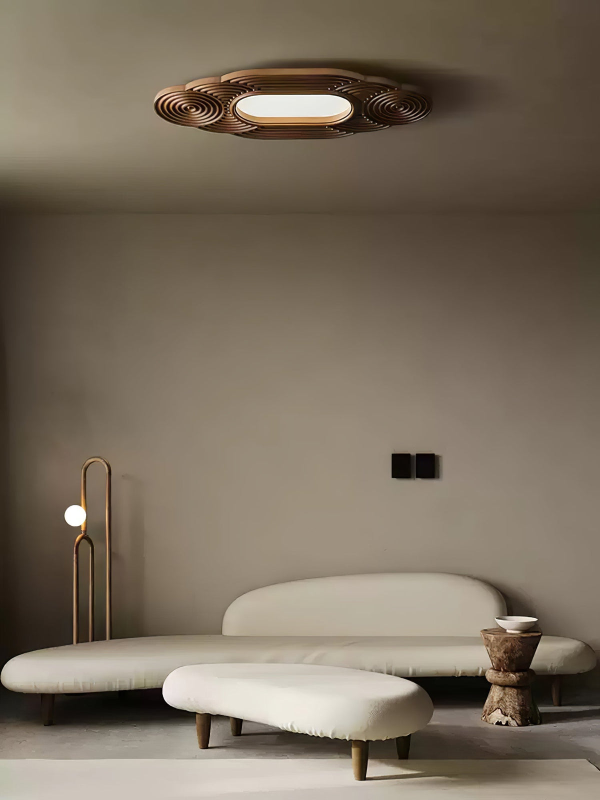Udorionis eksklusiv nordisk kunstnerisk loftslampe i træ