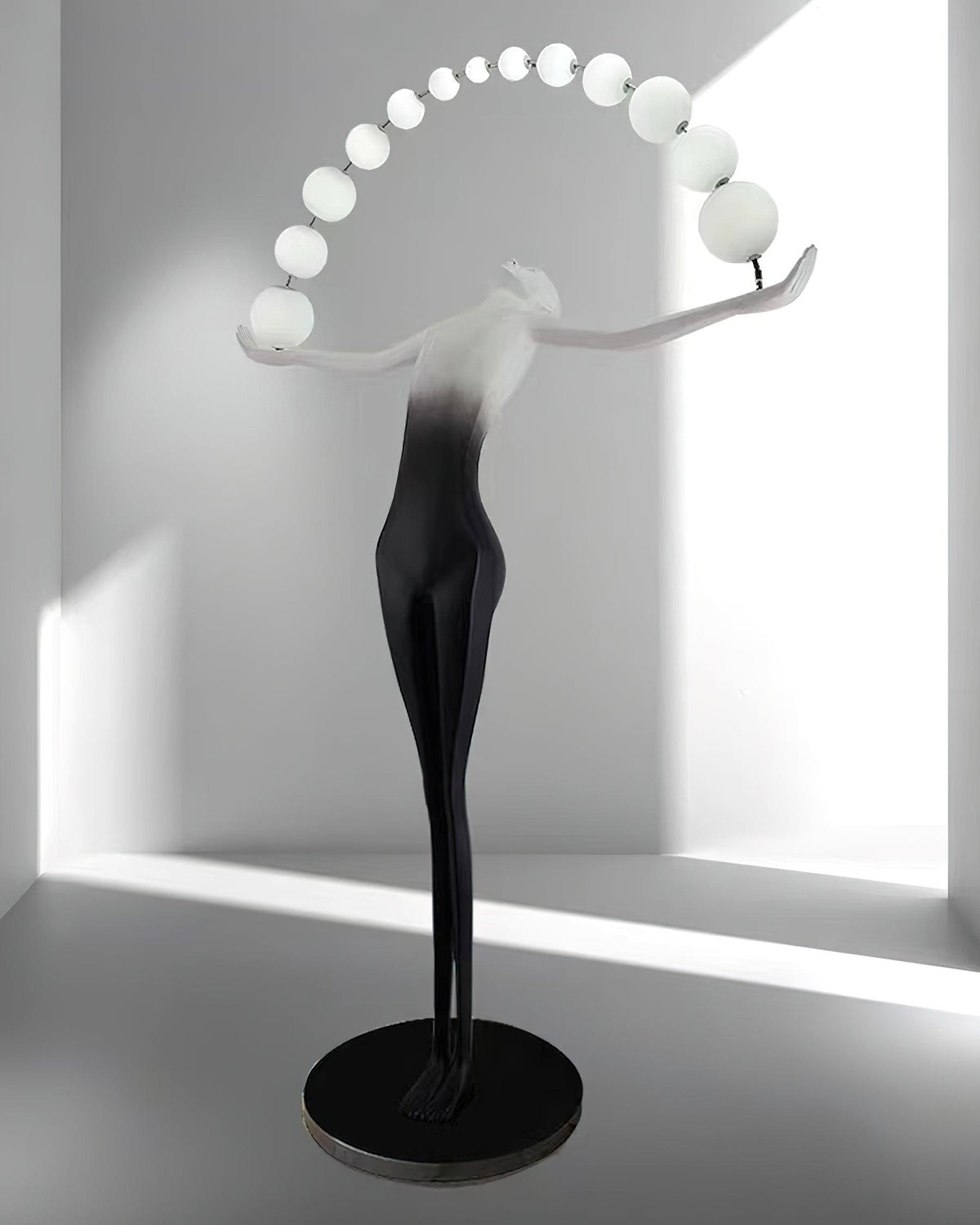 Luminara skulptural golvlampa med gradient