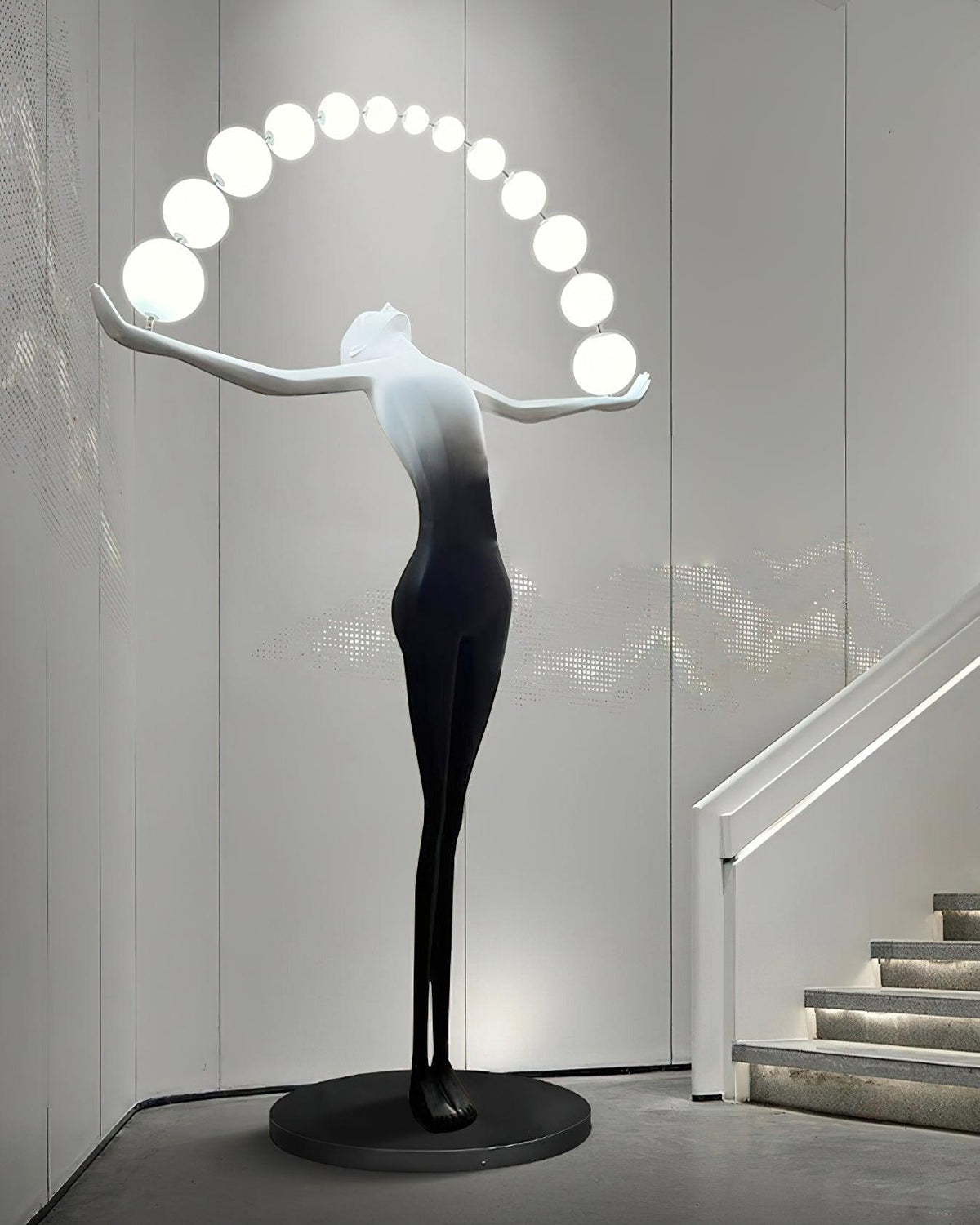 Luminara skulptural golvlampa med gradient