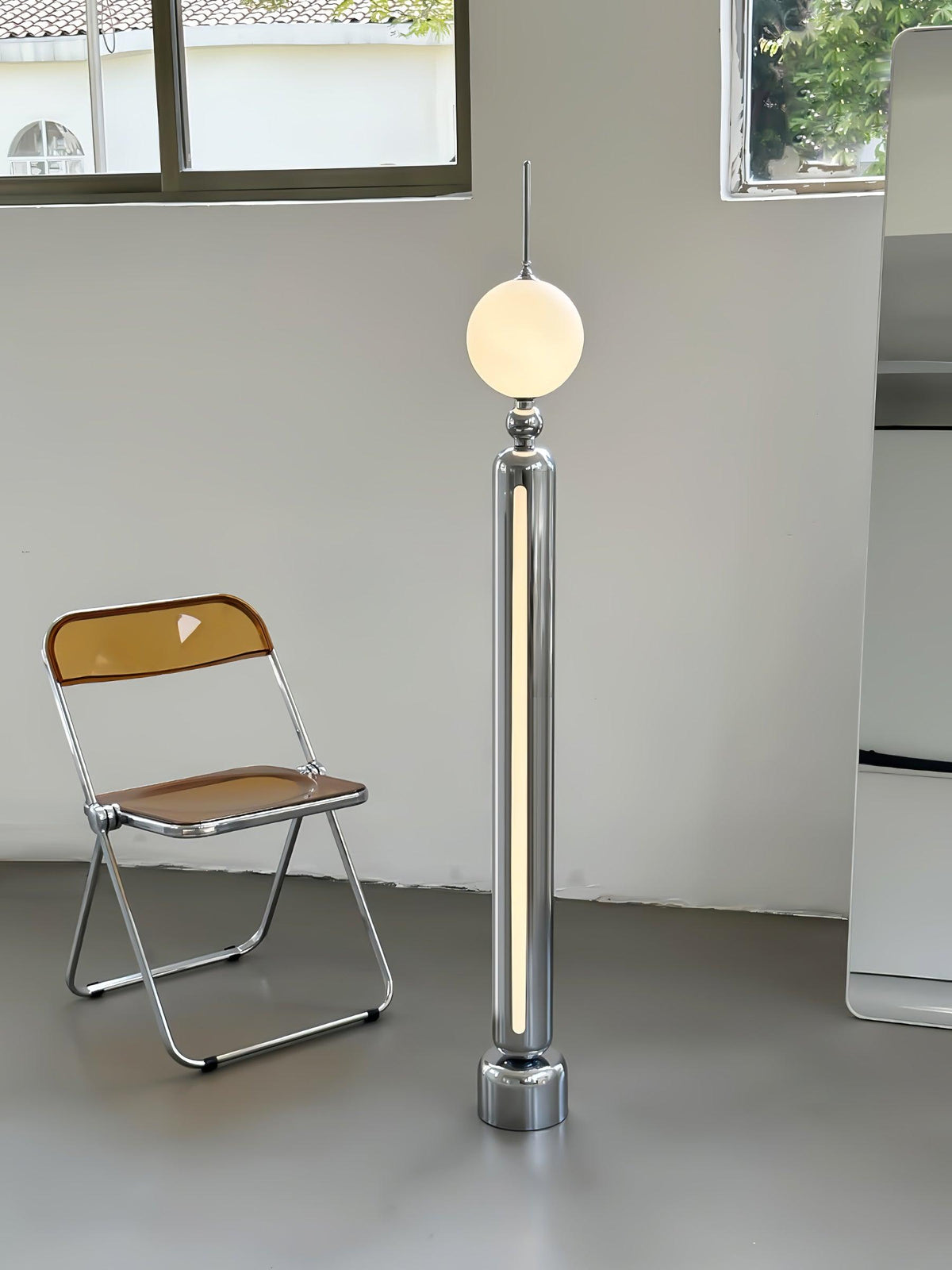 Ardinielle futuristinen ruostumattomasta teräksestä valmistettu lattiavalaisin