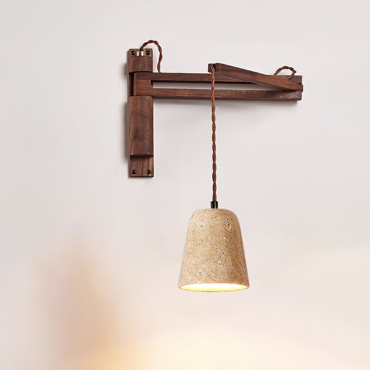 Arboren Adjustable Travertine Dome-vägglampa