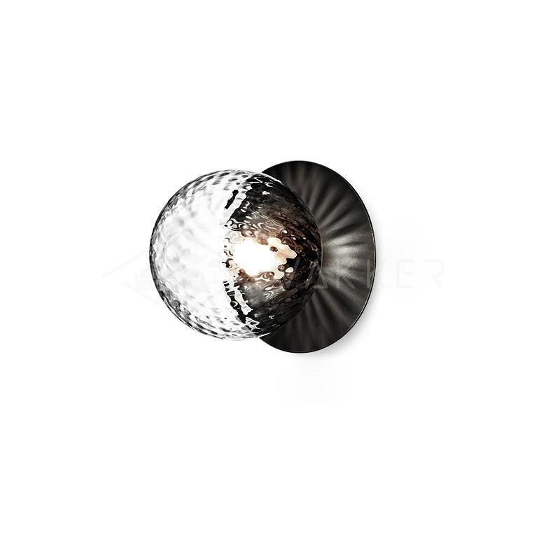 Candeeiro de parede minimalista Nifte em forma de disco e globo