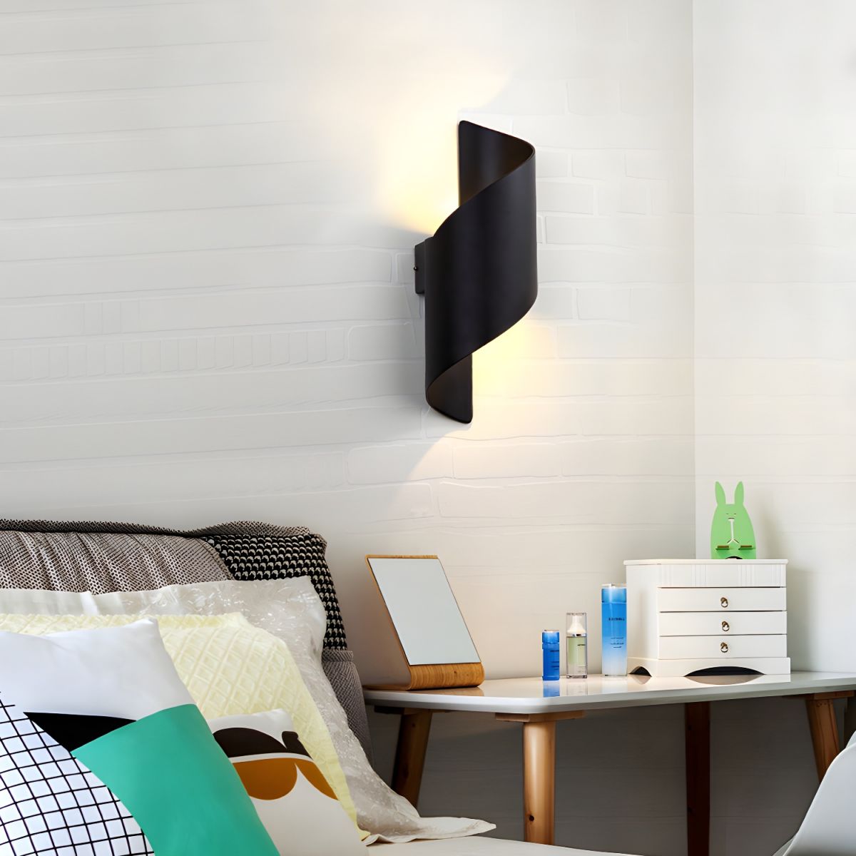 Yoji modern minimalistisk vägglampa