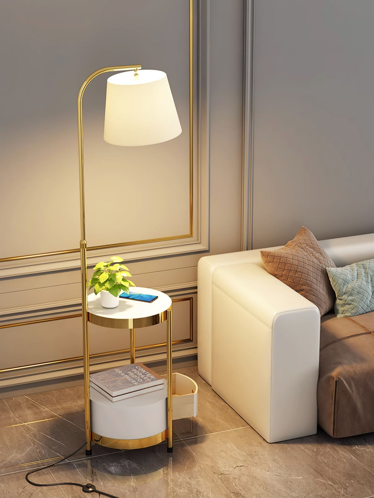 Avenareria modern golvlampa