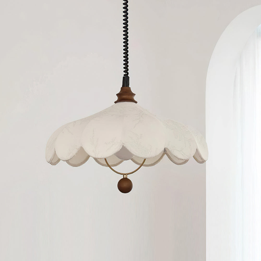 Hana vintagependellampe med blomstermotiv