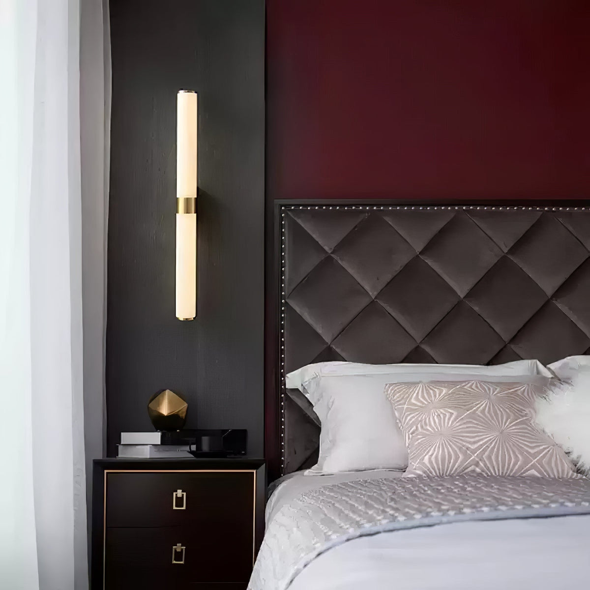 Olmirira minimalistisk vägglampa i alabaster