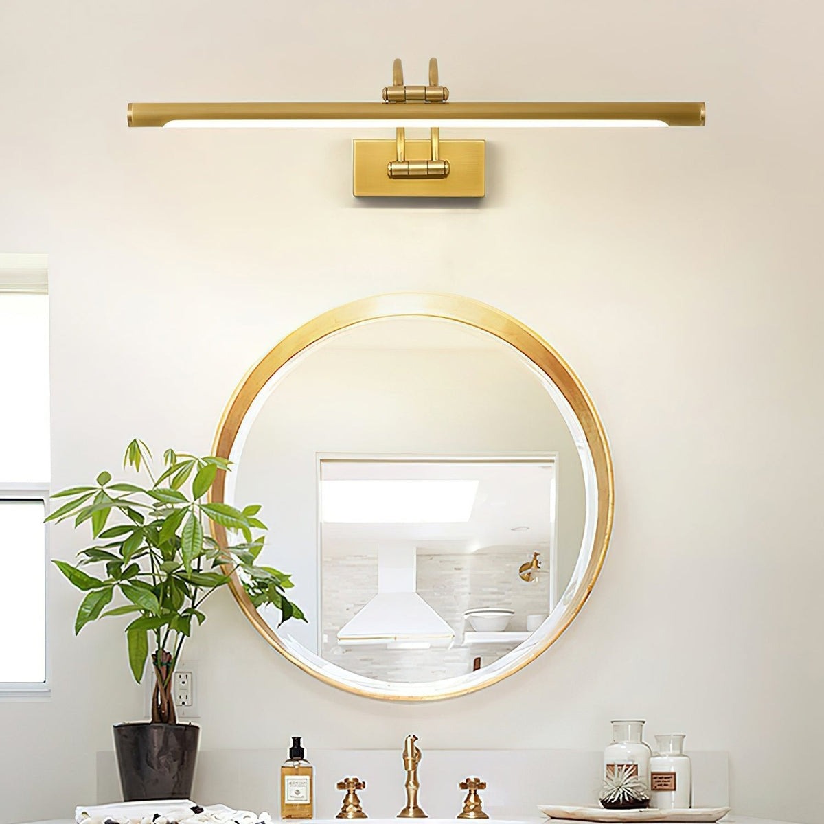Solarielle Linear Vanity Brass Wall Light
