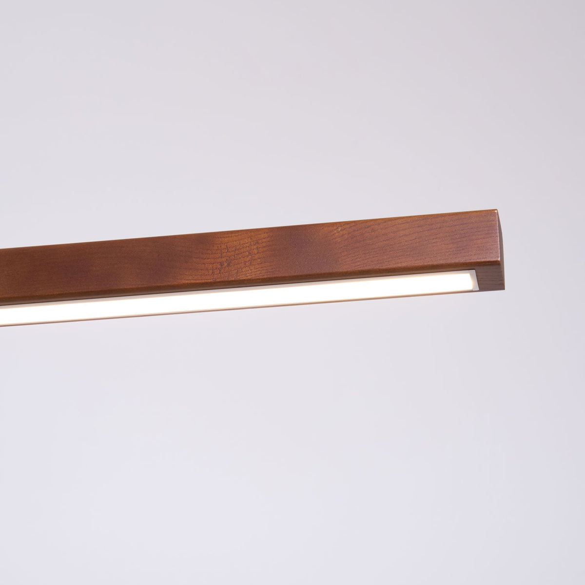 Rinalina lineær minimalistisk pendellampe i træ
