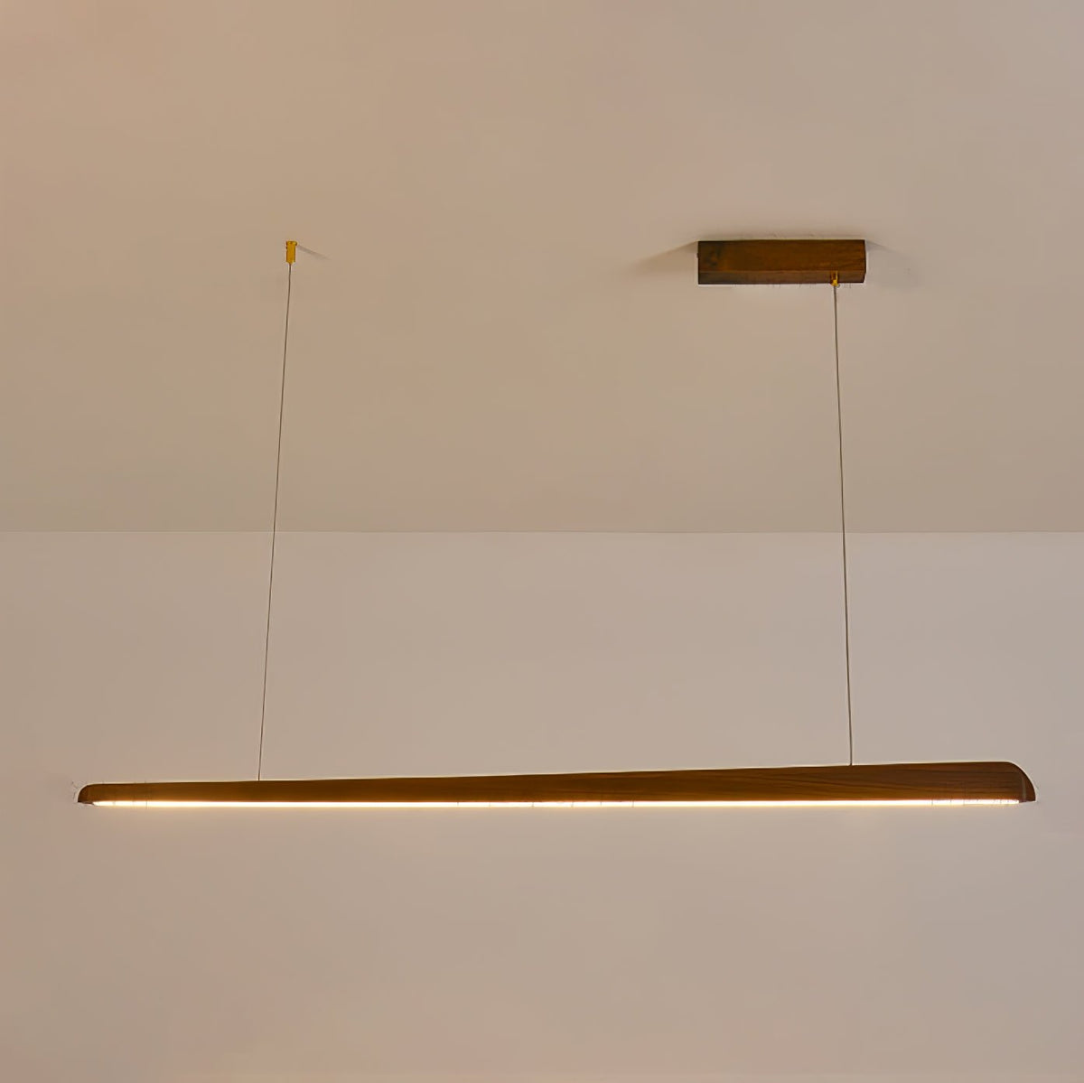Sylanaya minimalistisk pendellampa i trä