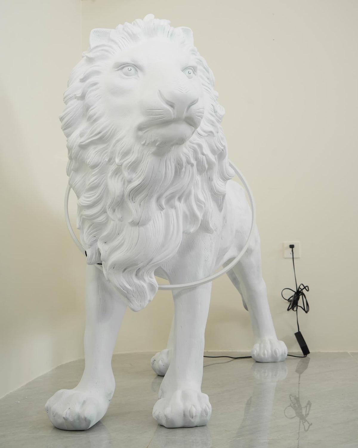 Seleia Floor Lamp