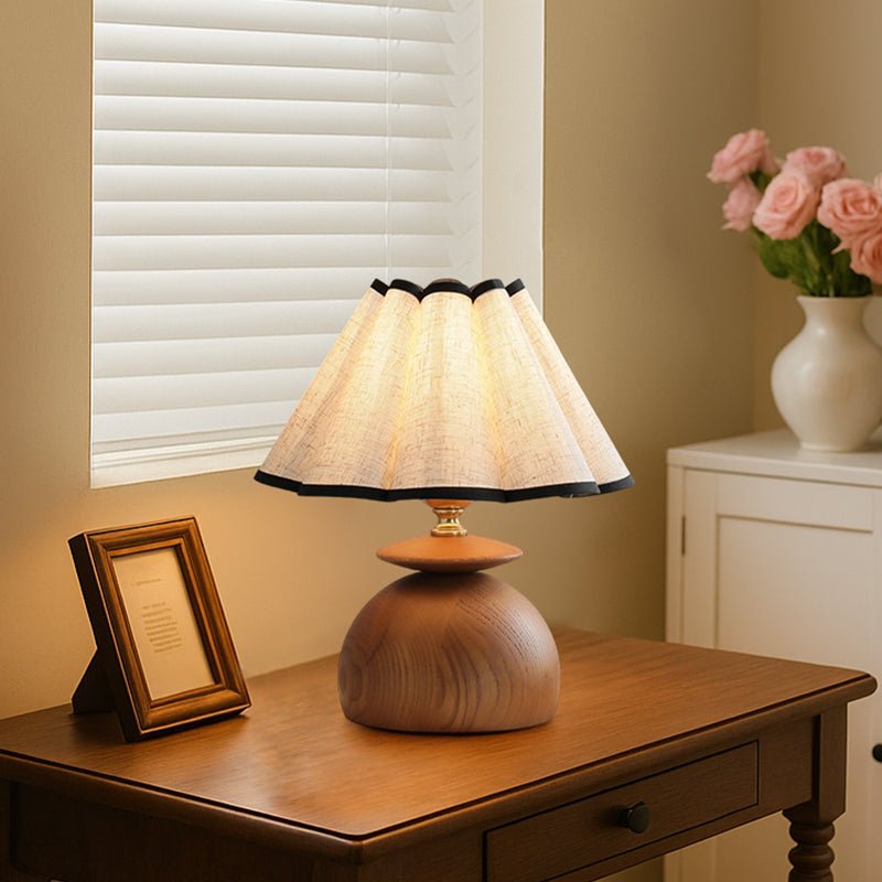 Reninena Halden-bordlampe