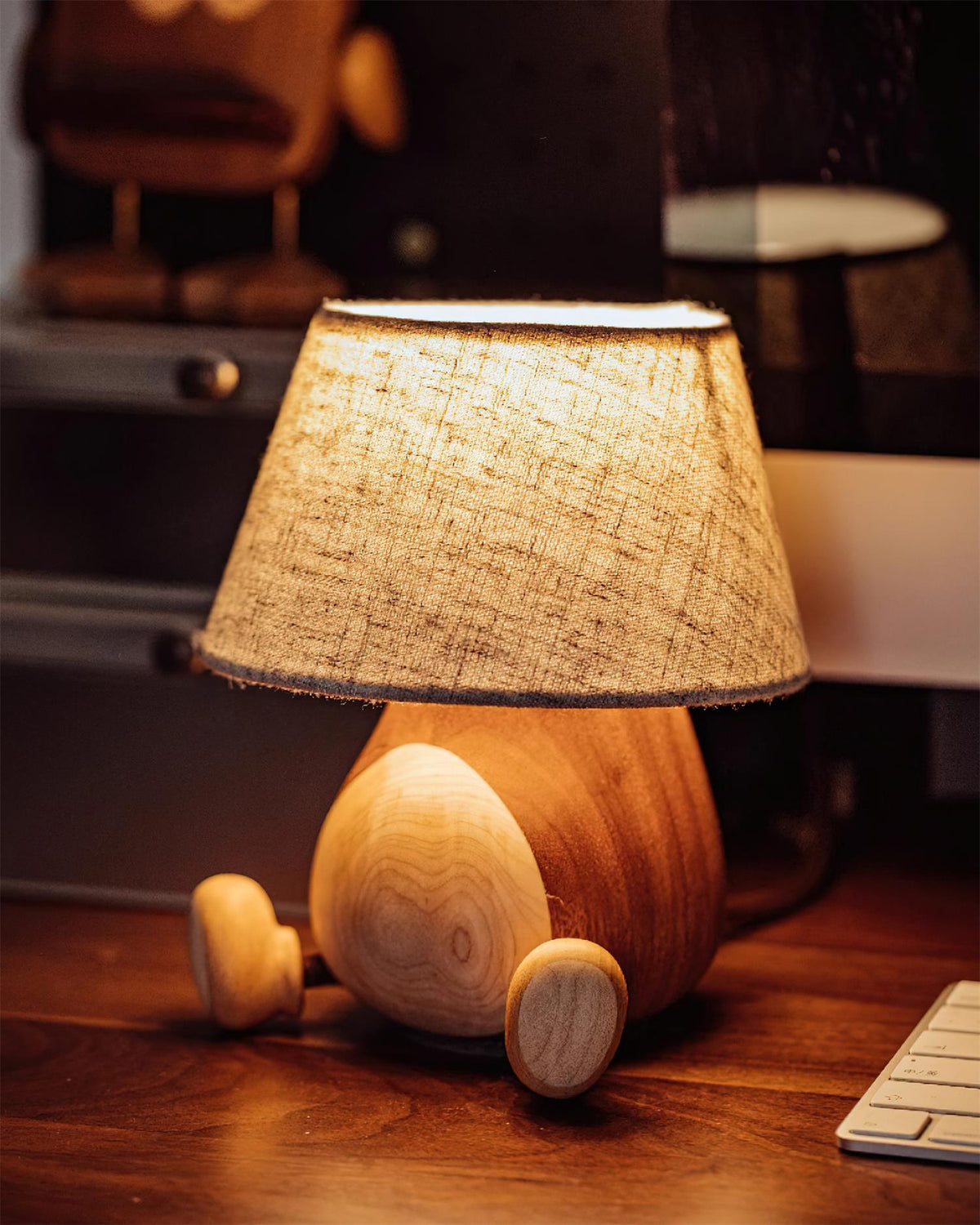 Lioraine Table Lamp
