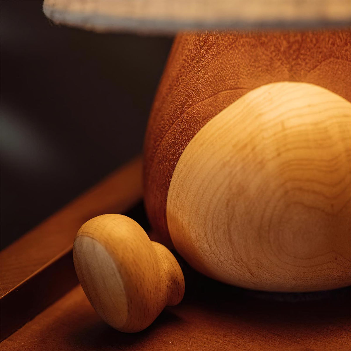 Lioraine Table Lamp