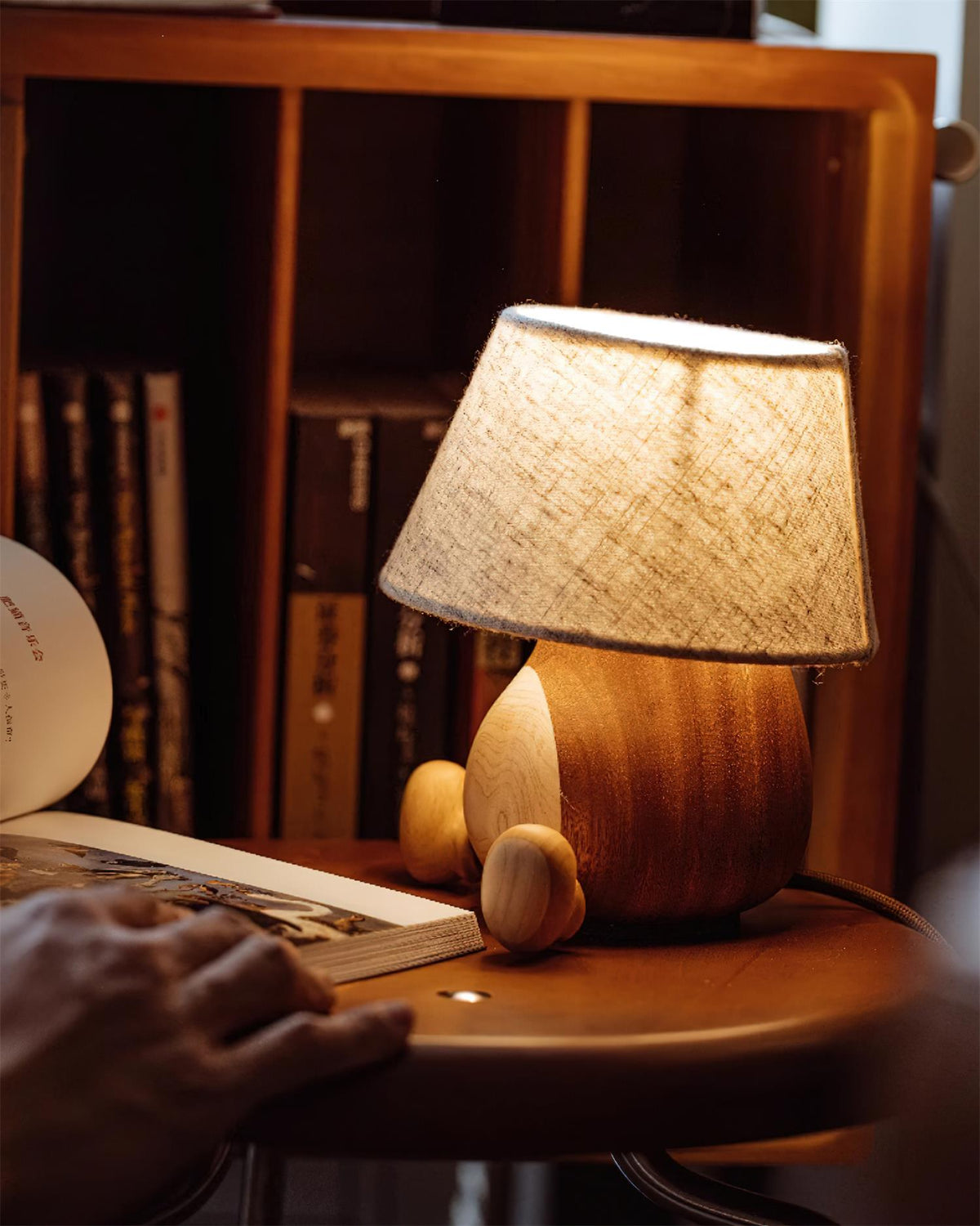 Lioraine Table Lamp