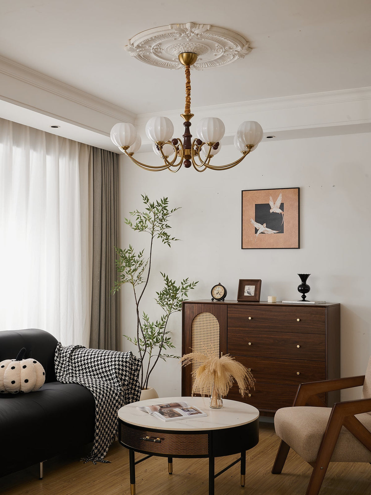 Omirara elegant traditionel vintage lysekrone i træ