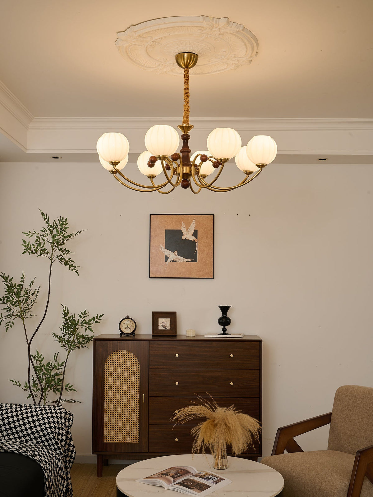 Omirara elegant traditionel vintage lysekrone i træ