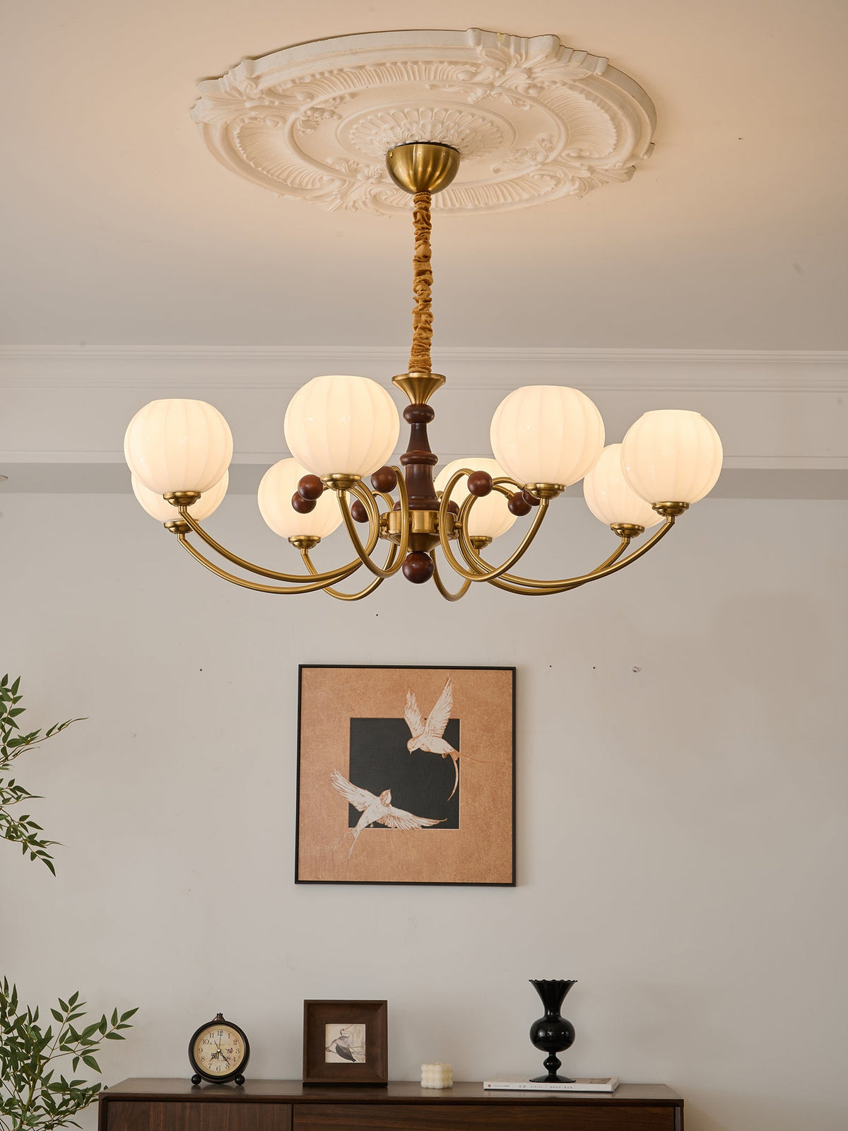 Omirara elegant traditionel vintage lysekrone i træ