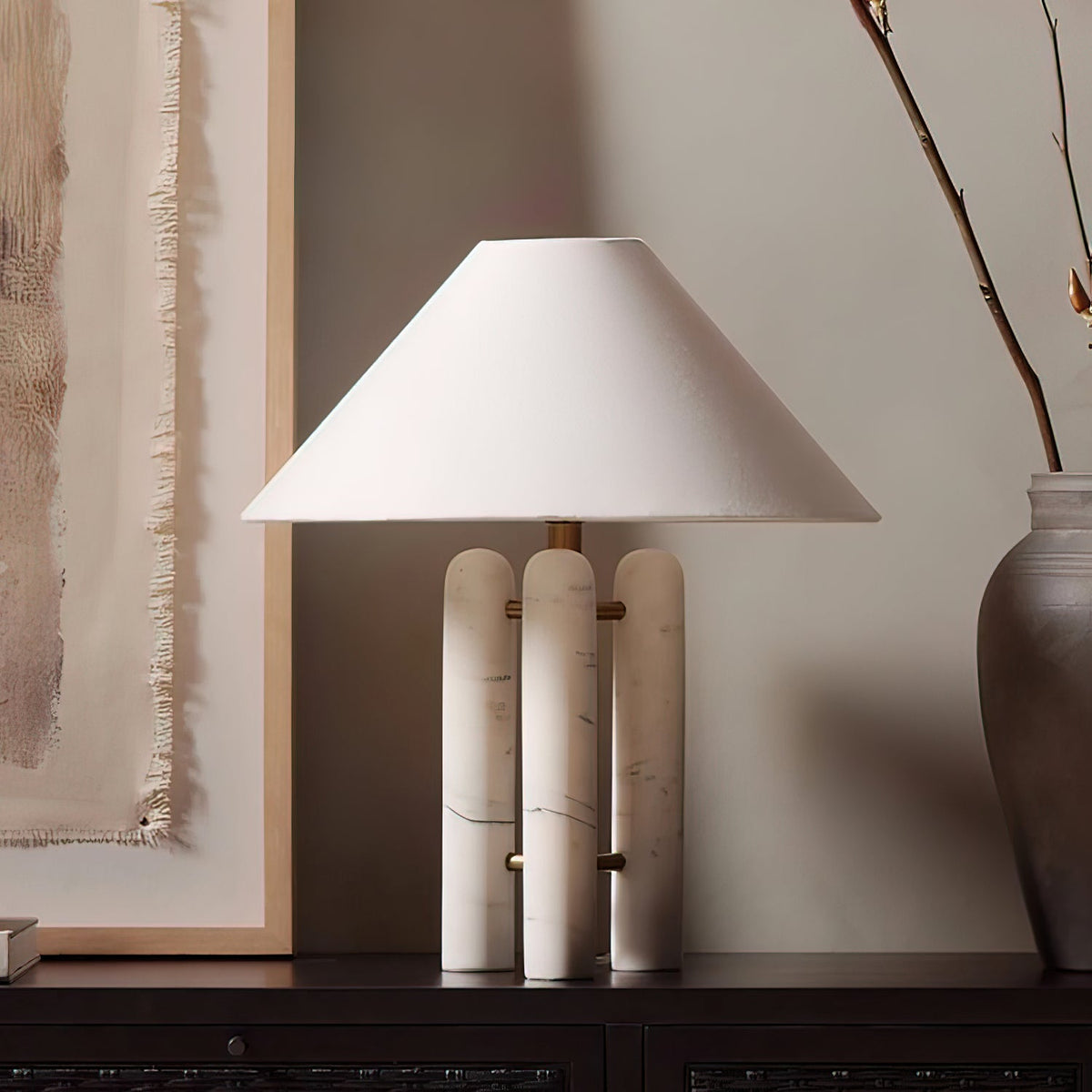 Trio moderne marmorbordlampe