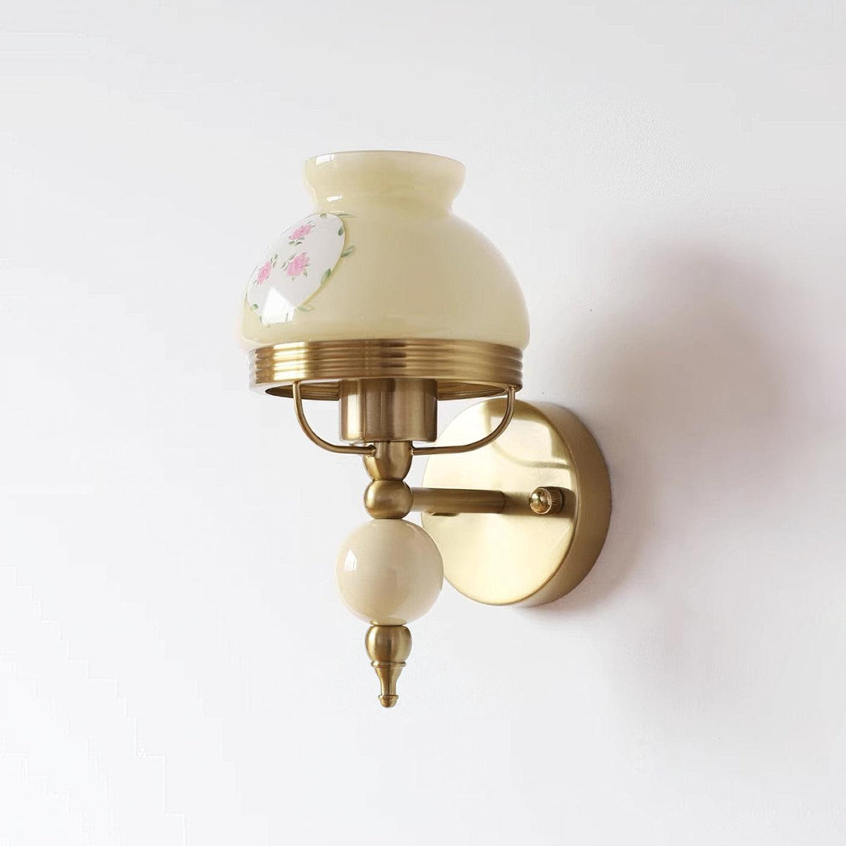 Candeeiro de parede elegante em vidro premium Ilaeara