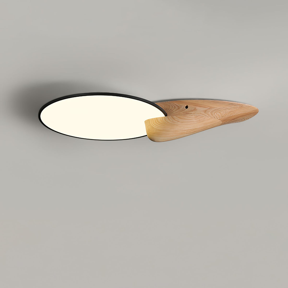 Zovenel eksklusiv loftlampe i træ med elegant spidsdesign