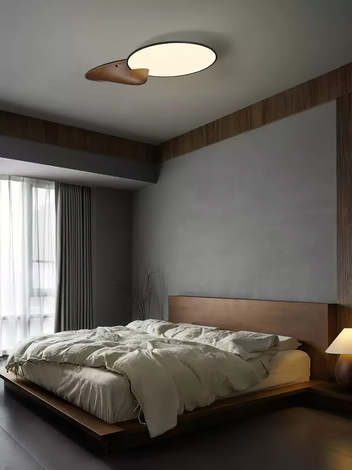 Zovenel eksklusiv loftlampe i træ med elegant spidsdesign