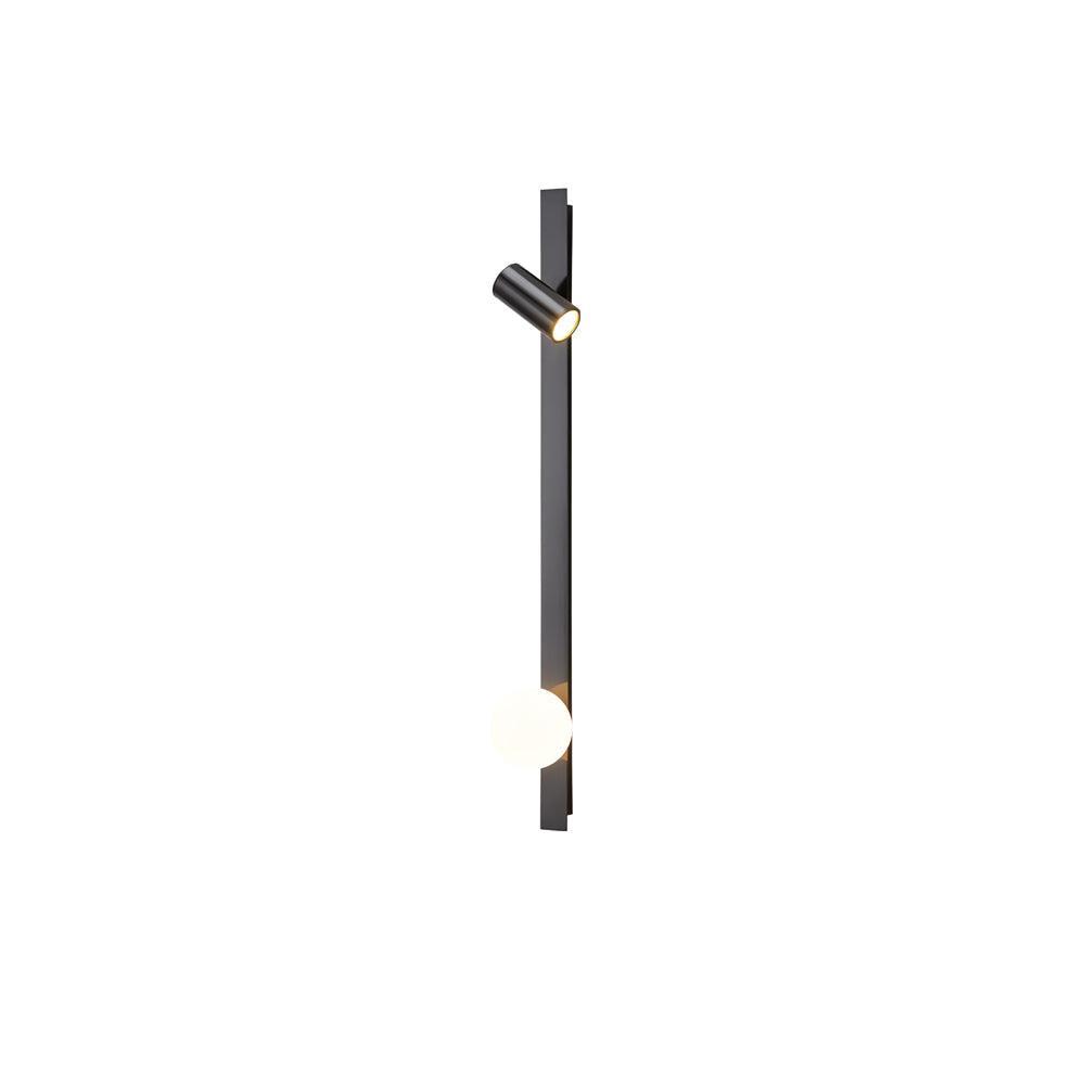 Candeeiro de parede Aloz minimalista em latão e vidro
