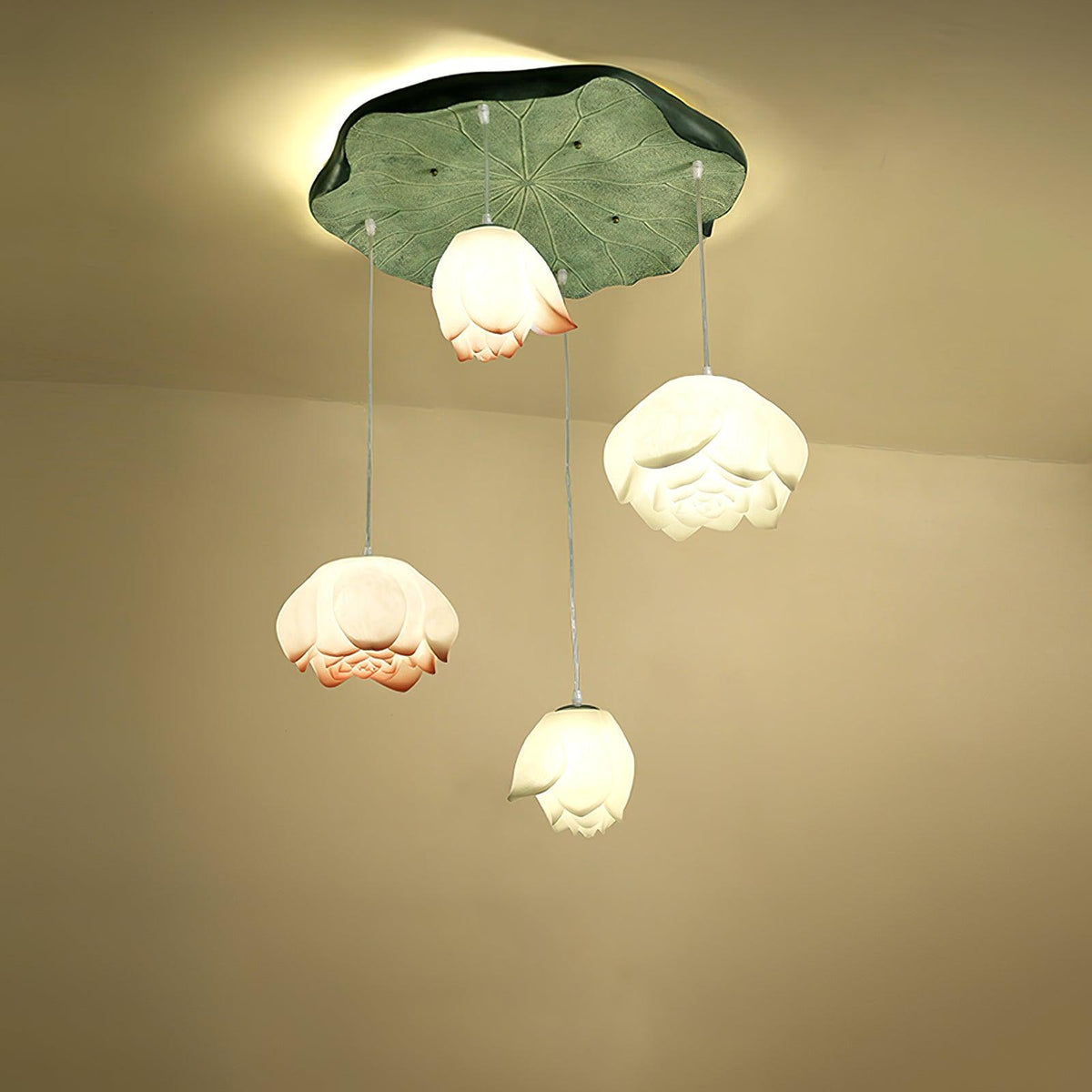 Candeeiro suspenso floral Rivinira em forma de lótus, cor-de-rosa e branco, com 7 lâmpadas